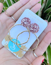 Load image into Gallery viewer, Glitter Top Hoops: Rose/Mix / Round
