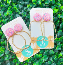 Load image into Gallery viewer, Glitter Top Hoops: Rose/Mix / Round