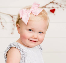 Load image into Gallery viewer, Little Lady Bow

